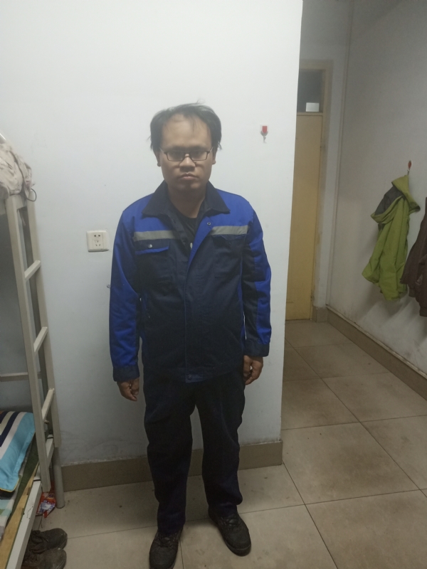 黄俊的第一张照片--石家庄相亲服务中心