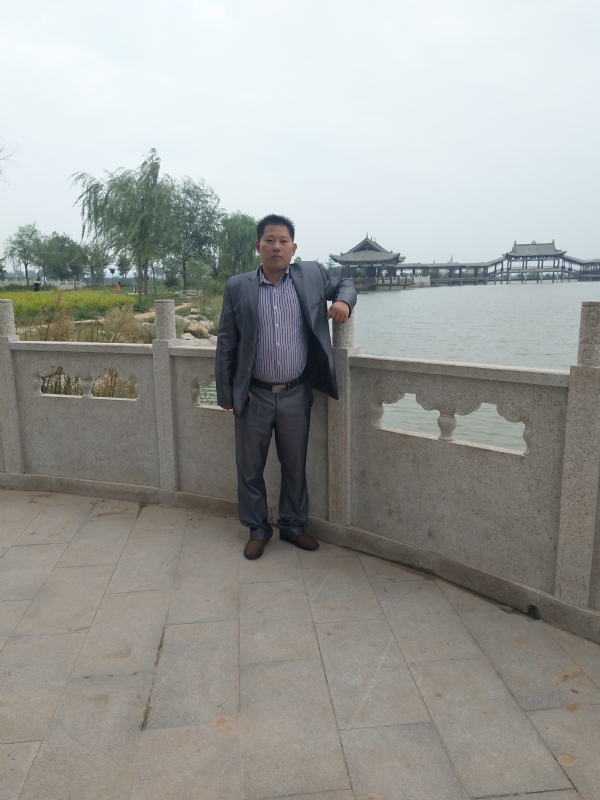 寻找爱的第一张照片--石家庄相亲服务中心