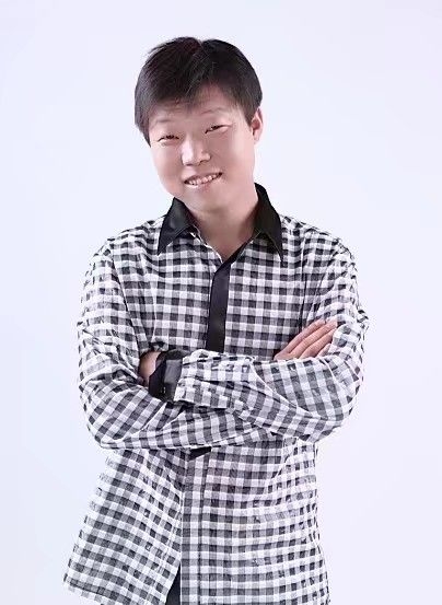 碧海升明月的第一张照片--石家庄相亲服务中心