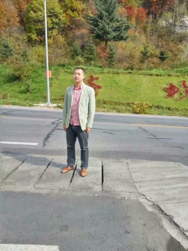 杨小雨的第一张照片--石家庄相亲服务中心