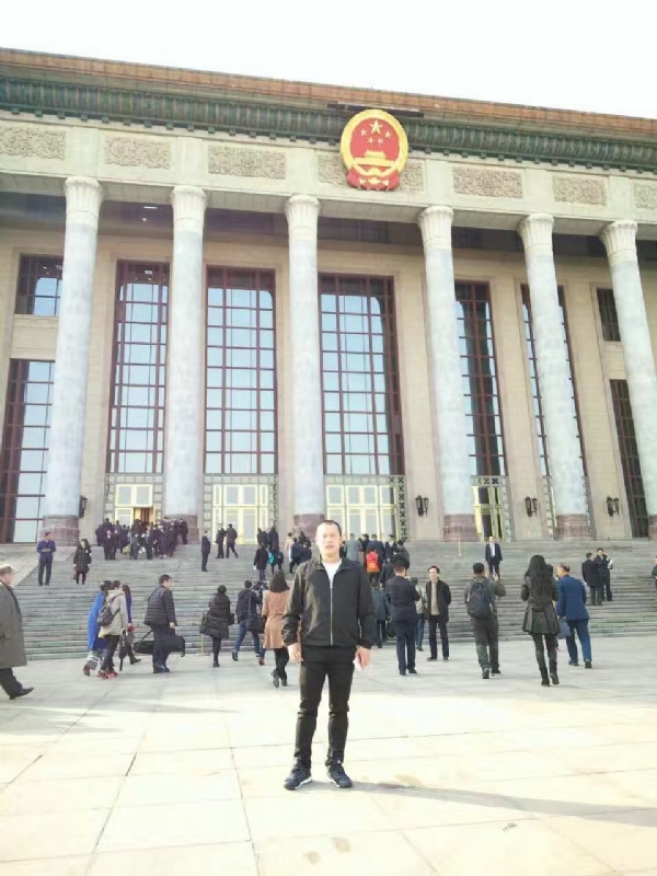 suliang的第一张照片--石家庄相亲服务中心