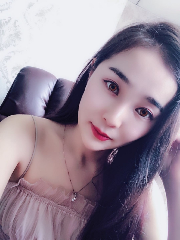 锦的第一张照片--石家庄相亲服务中心