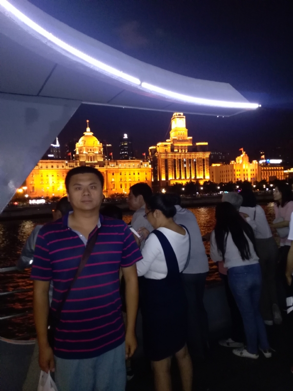 我爱的第三张照片--石家庄相亲服务中心