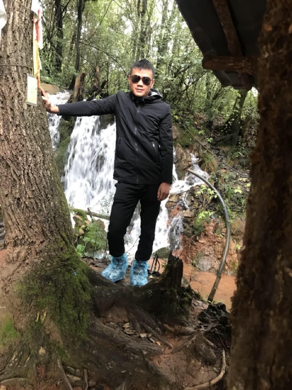 譕忄的第一张照片--石家庄相亲服务中心