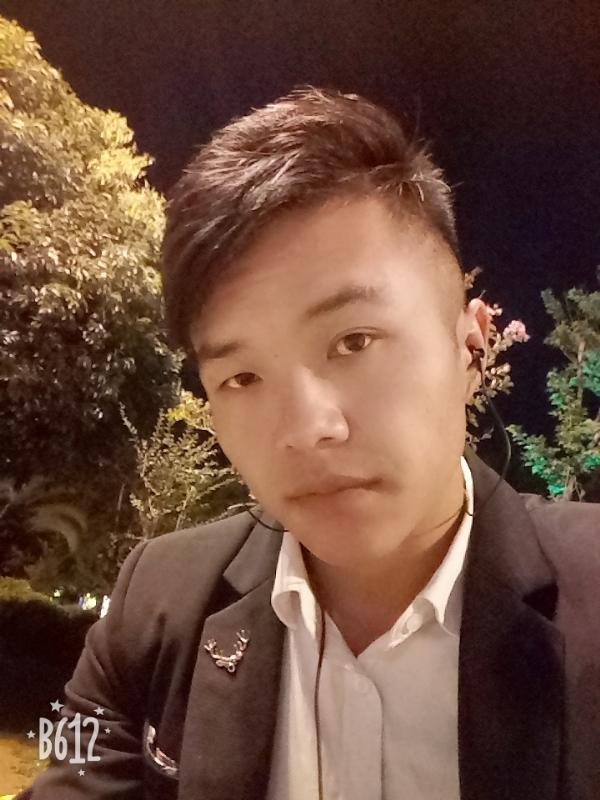 只求一陪伴的第一张照片--石家庄相亲服务中心