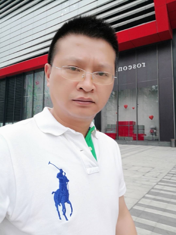 硬汉的第一张照片--石家庄相亲服务中心