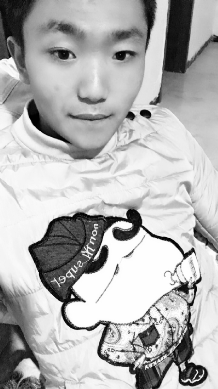 年轻的第一张照片--石家庄相亲服务中心