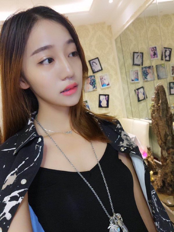 凉兮的第一张照片--石家庄相亲服务中心