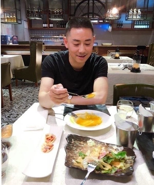 空空如也的第一张照片--石家庄相亲服务中心