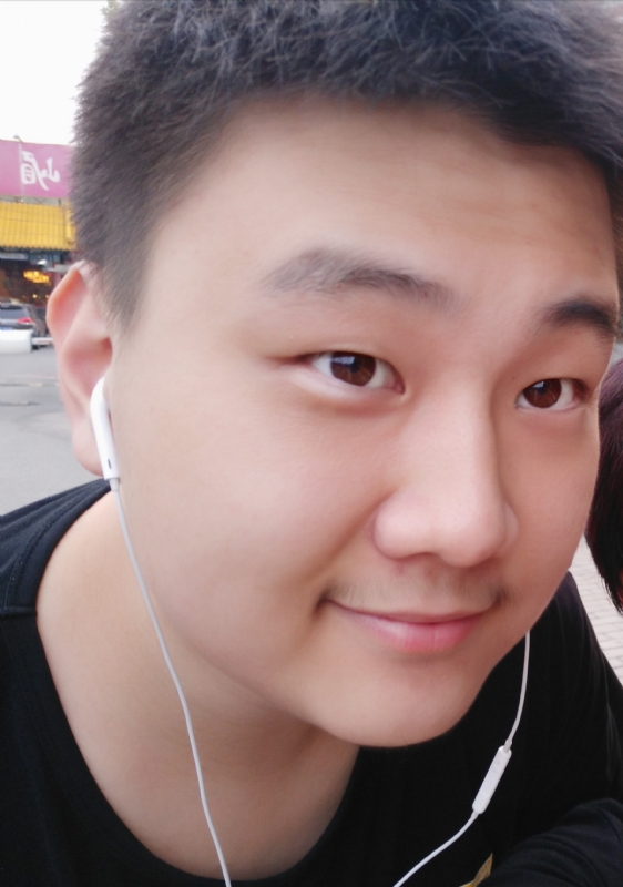 枫叶的第一张照片--石家庄相亲服务中心