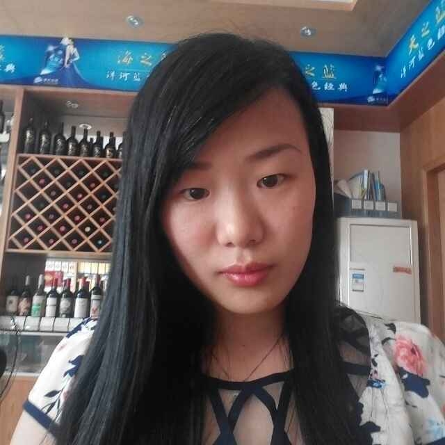 风铃的第一张照片--石家庄相亲服务中心