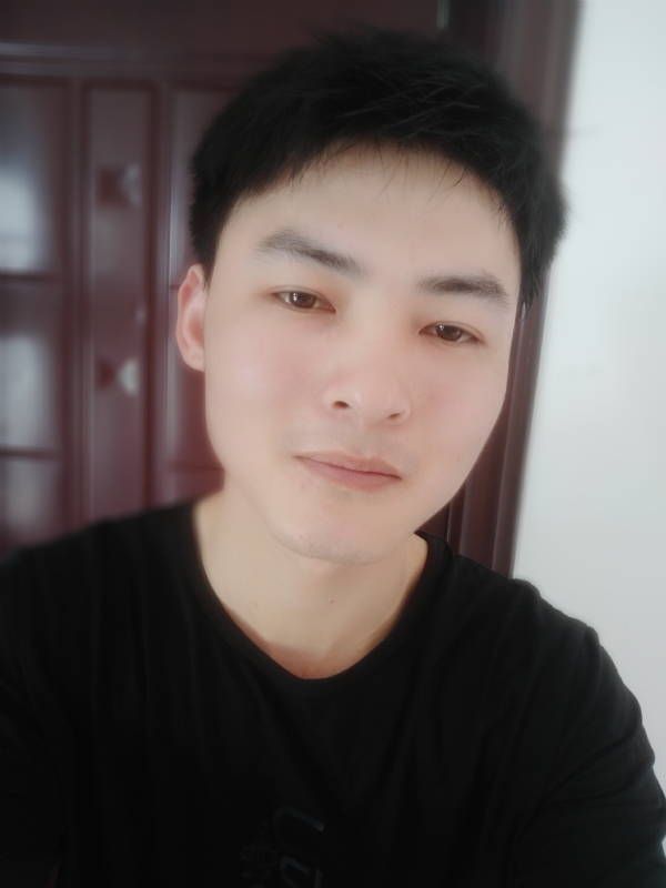 小情绪)っ的第一张照片--石家庄相亲服务中心