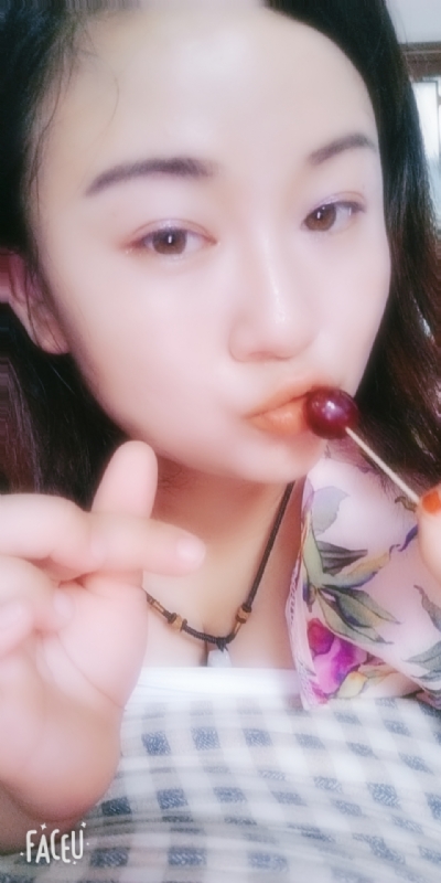 霸气璐妞的第一张照片--石家庄相亲服务中心