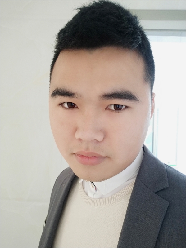 啊辉的第一张照片--石家庄相亲服务中心