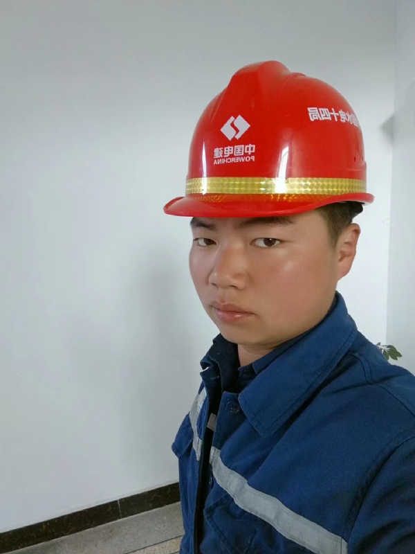 小公牛的第一张照片--石家庄相亲服务中心