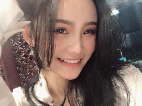 紫薇的第一张照片--石家庄相亲服务中心