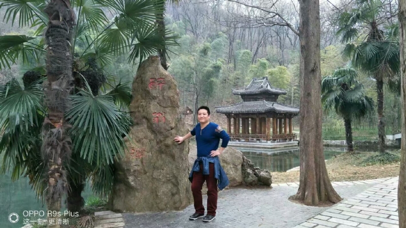 烦事用点心的第一张照片--石家庄相亲服务中心