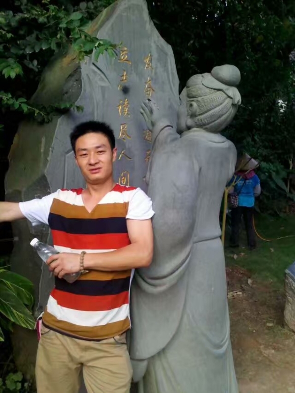 相依相伴的第一张照片--石家庄相亲服务中心