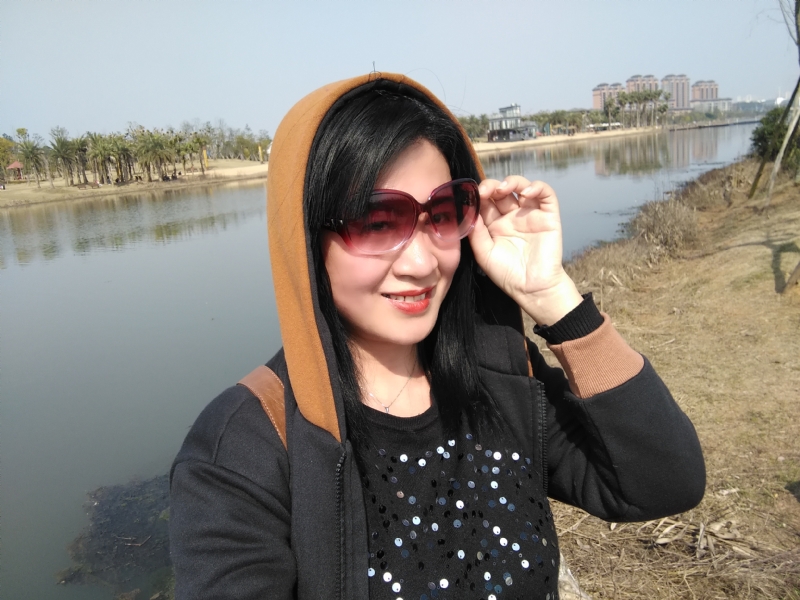 雅寻的第一张照片--石家庄相亲服务中心