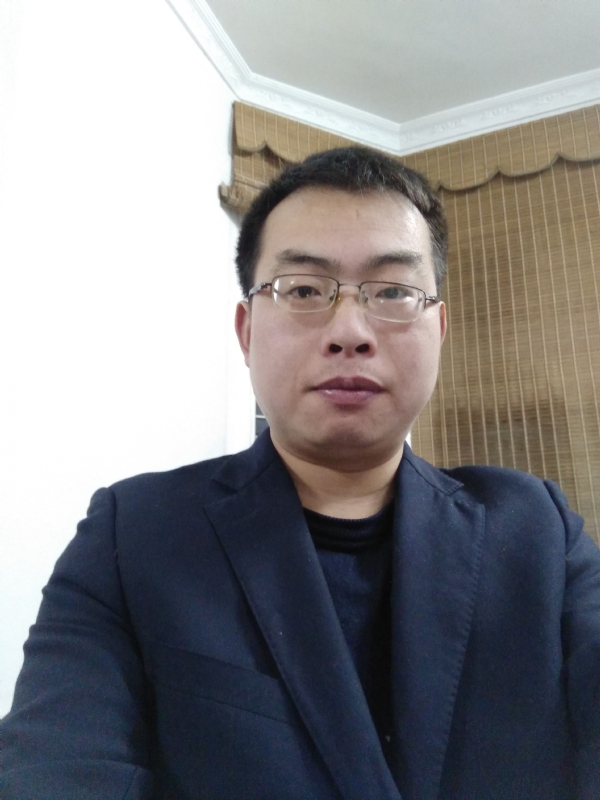 简单爱的第一张照片--石家庄相亲服务中心