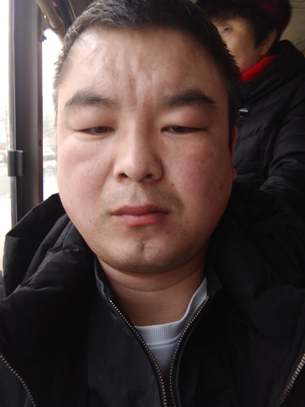 张延义的第一张照片--石家庄相亲服务中心
