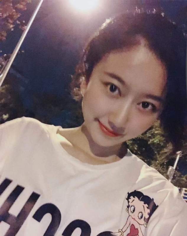 佳佳的第一张照片--石家庄相亲服务中心