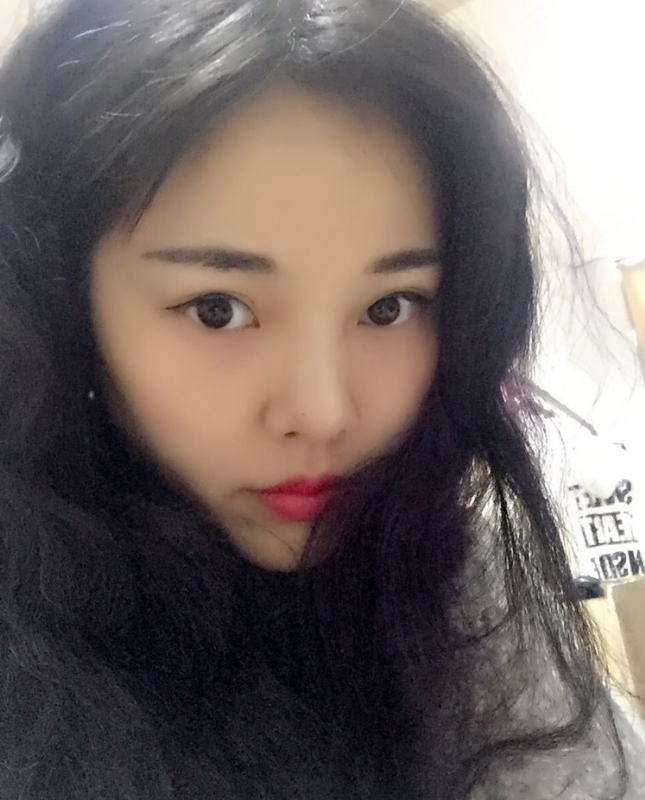 馨馨向荣的第二张照片--石家庄相亲服务中心