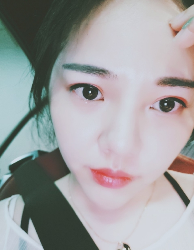 馨馨向荣的第四张照片--石家庄相亲服务中心