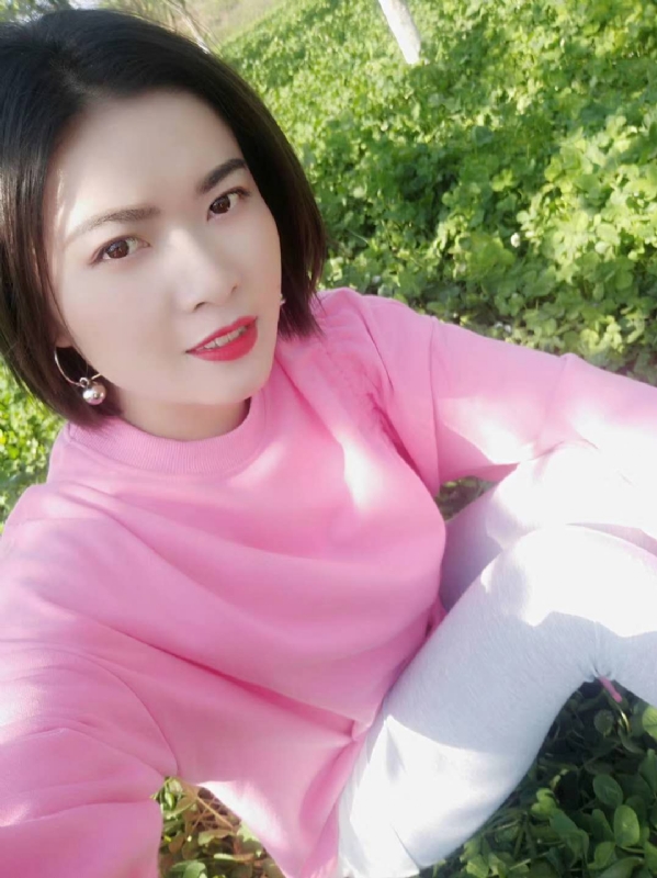 寻找幸福的第一张照片--石家庄相亲服务中心