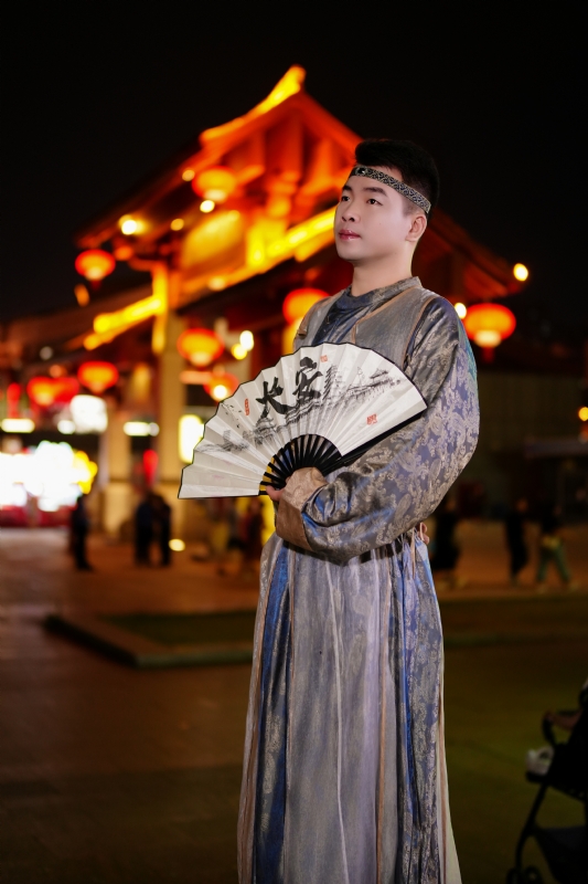 细辉的第一张照片--石家庄相亲服务中心