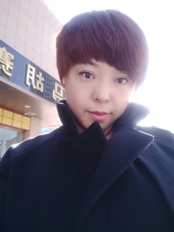 霞儿的第一张照片--石家庄相亲服务中心