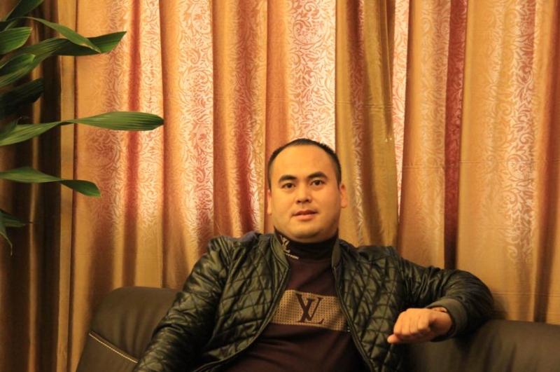 風雨後的第一张照片--石家庄相亲服务中心