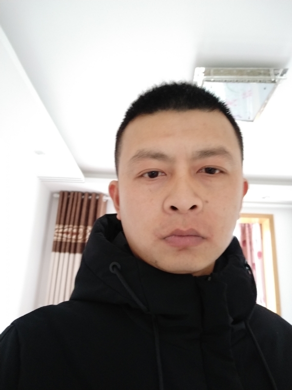 吴伟899的第一张照片--石家庄相亲服务中心