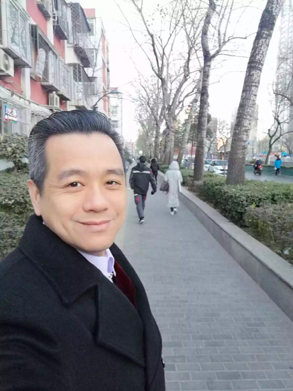 球控的第一张照片--石家庄相亲服务中心