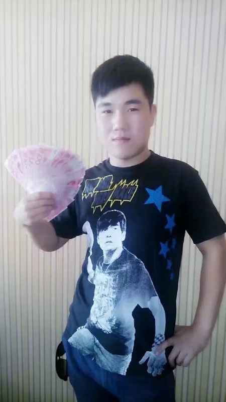 小飞的第二张照片--石家庄相亲服务中心