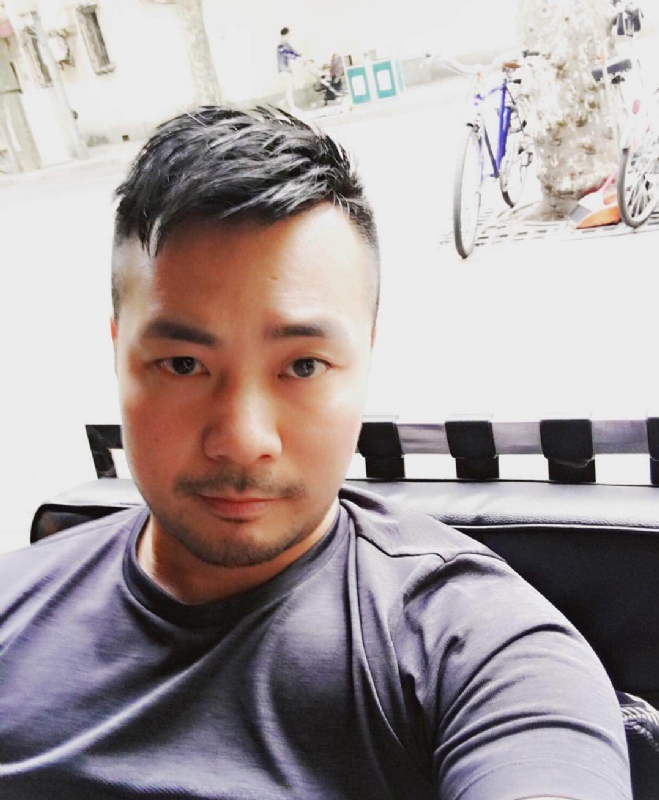 刘江平的第二张照片--石家庄相亲服务中心