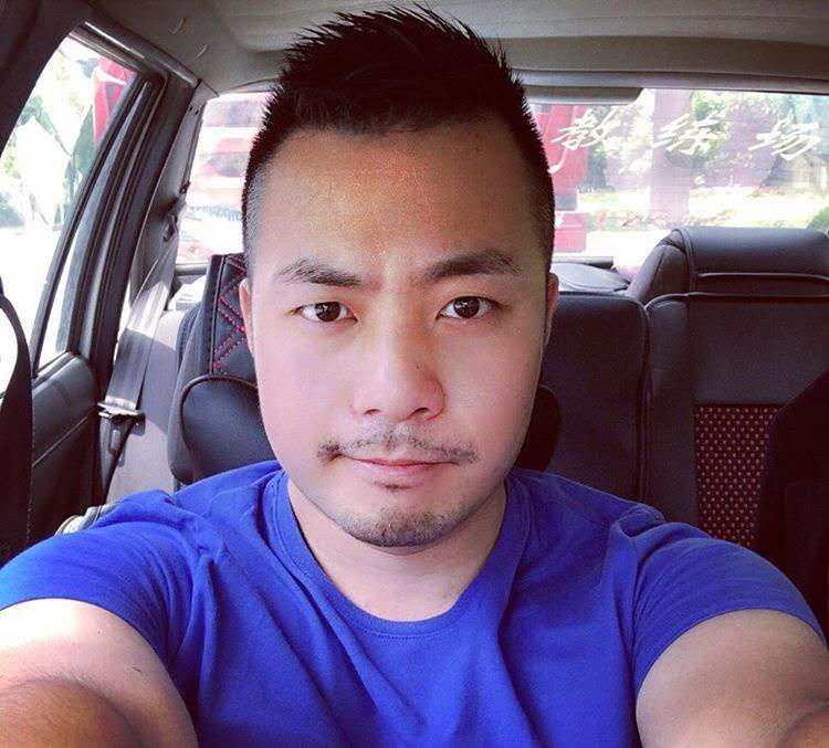 刘江平的第三张照片--石家庄相亲服务中心