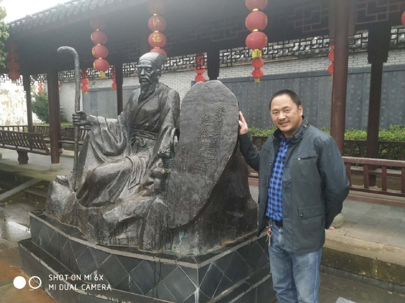 王鑫的第一张照片--石家庄相亲服务中心