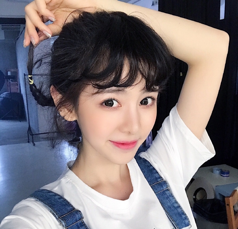 迷离的第一张照片--石家庄相亲服务中心