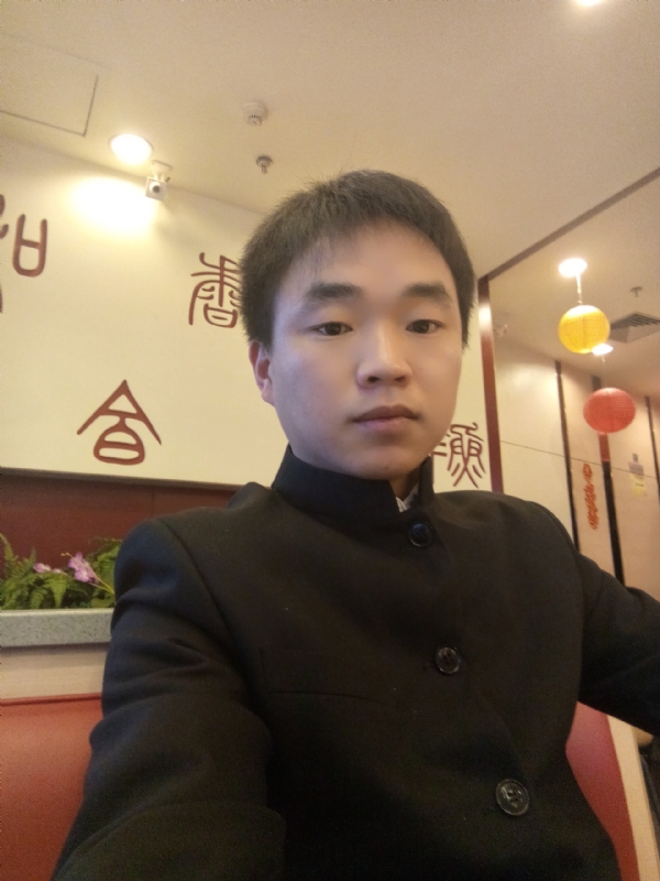 夜凉露沾衣的第一张照片--石家庄相亲服务中心