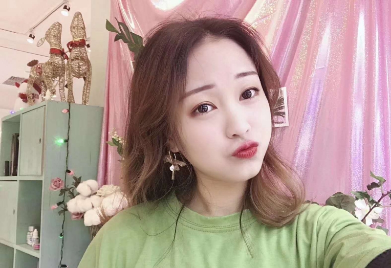 罗兰的第二张照片--石家庄相亲服务中心