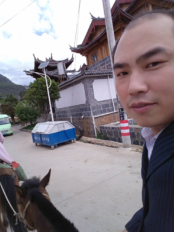 当代军人的第一张照片--石家庄相亲服务中心