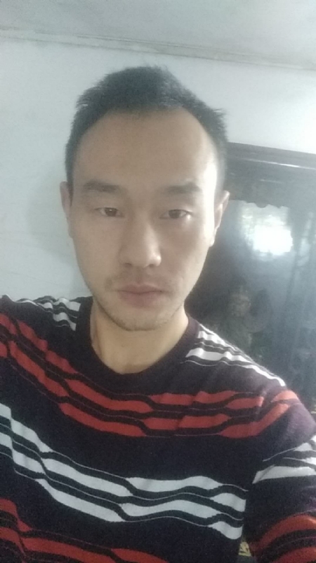 张浩浩的第一张照片--石家庄相亲服务中心