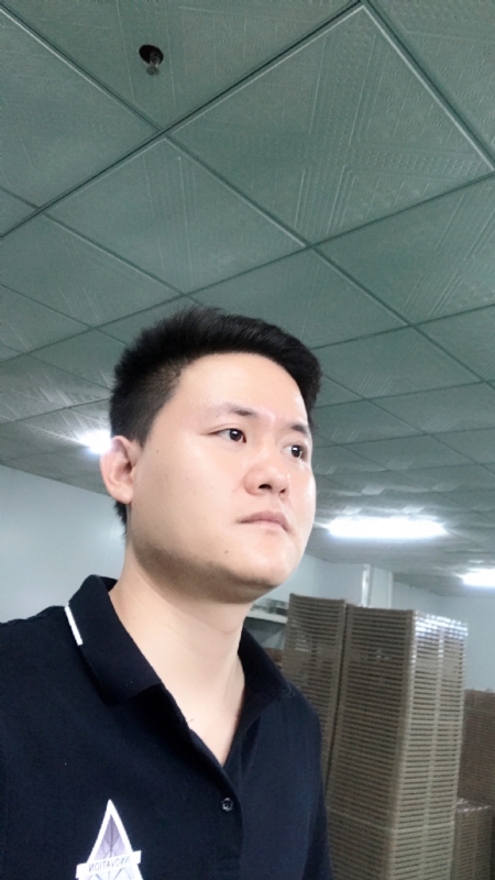 伟的第一张照片--石家庄相亲服务中心