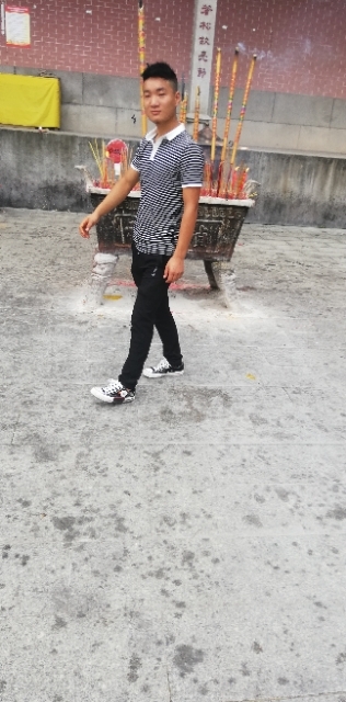 惹人厌的第一张照片--石家庄相亲服务中心