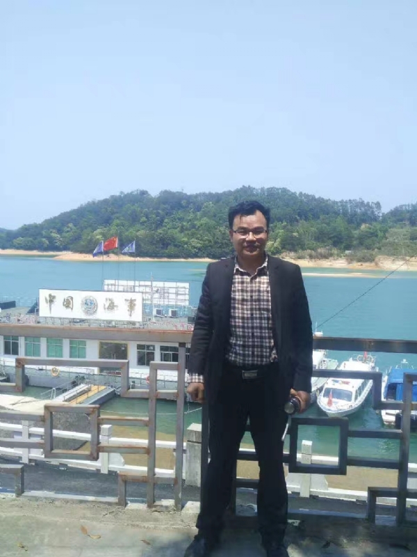 三哥的第一张照片--石家庄相亲服务中心