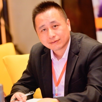 大哥的第一张照片--石家庄相亲服务中心