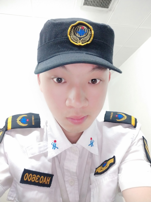 龙龙的第一张照片--石家庄相亲服务中心