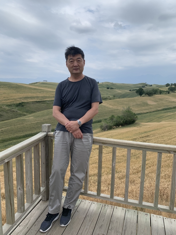 顺其自然的第一张照片--石家庄相亲服务中心