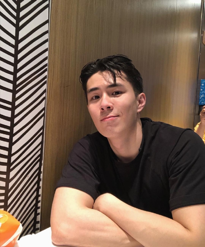 深海的第三张照片--石家庄相亲服务中心